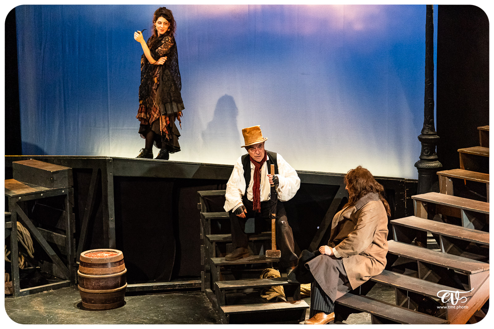 OLIVER TWIST (CIE LA MESNIE H.)